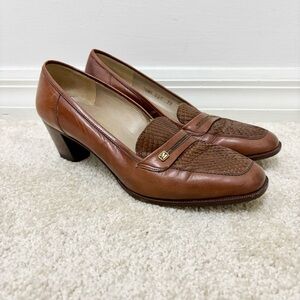 Vintage Bruno Magli Italian Leather Heeled Loafers Brown Womens size 7.5 Python
